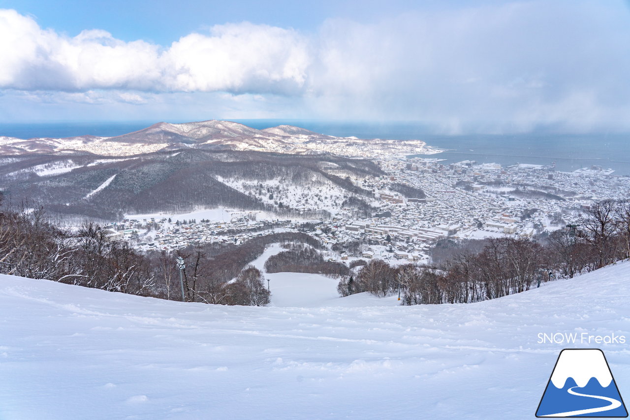 小樽天狗山スキー場｜積雪160cm！例年以上の積雪量でゲレンデはコンディションは最高です！ただいま『天狗山の雪あかり』も開催中(^_-)-☆